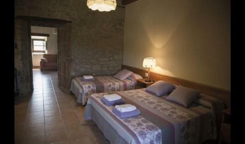 Solsona Villa Sleeps 11 With Pool