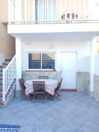 Apartment With Private Pool And Close To The Beach