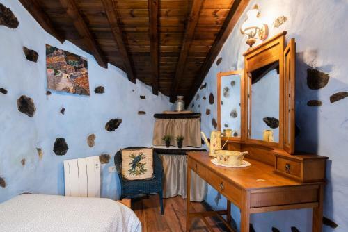 Casa El Herrero En Parque Rural Protegido