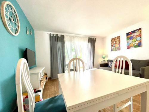 Bonito Apartamento Cerca de Playa Los Charcos