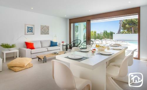 Abahana Villas La Calita