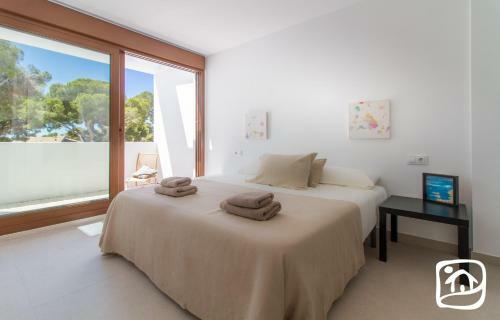 Abahana Villas El Paseo