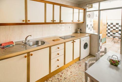 Apartamento En Pleno Centro Torre Del Mar