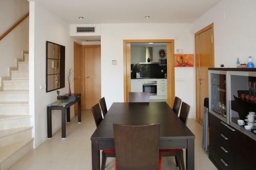 Villa At247 Roques