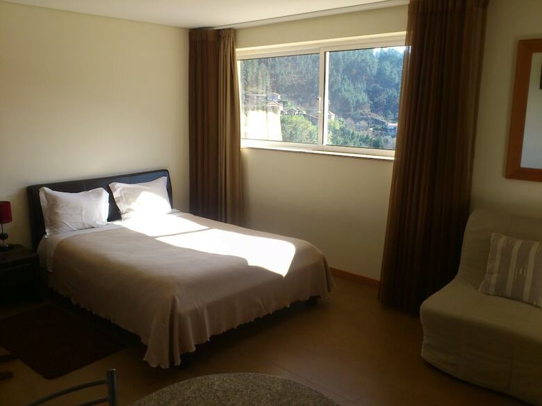 Hotel Lagoa Azul Do Geres