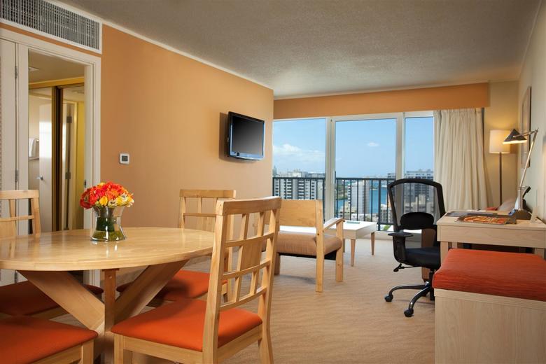 Hotel Best Western Plus Condado Palm Inn & Suites