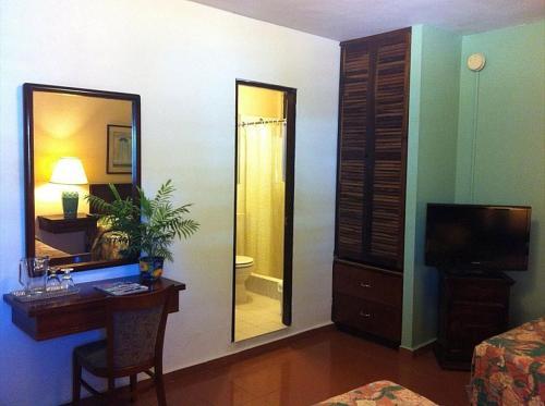 Hotel Iberia - San Juan