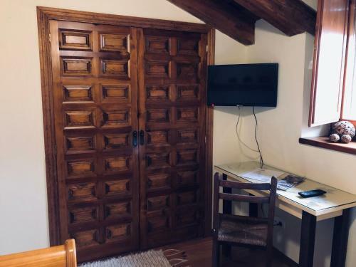 Hostal Pension Trescasas