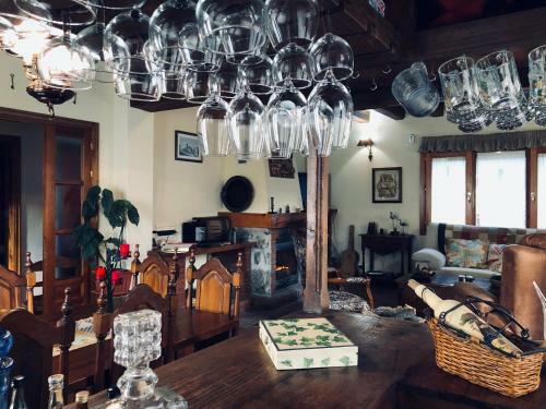 Hostal Pension Trescasas