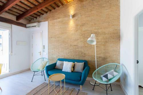 Apartup Port Avenue Attic