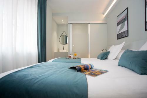 Hostal Palacios Rooms