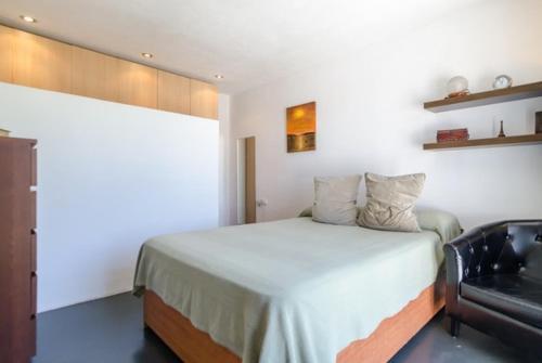 Vallcanera Villa Sleeps 8 Pool Wifi