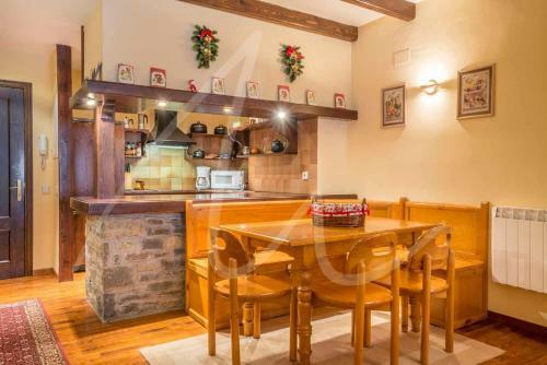 Apartamento Montcorbison By Seamount Rentals