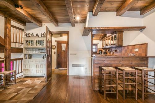 Casa Pomarin By Totiaran