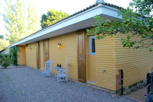 Lady Marian El Vendrell Villa Hutt-041075