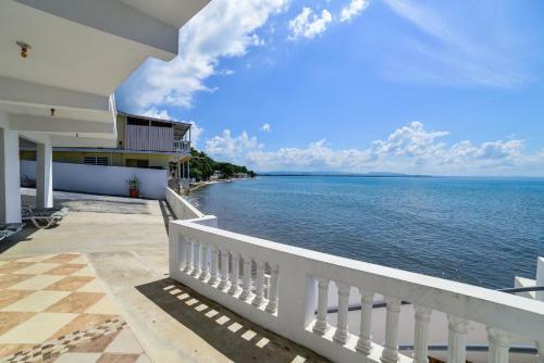 Hotel Lemon Tree Ocean Front