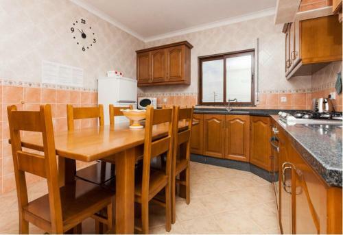 Hostal Residencia Quinta Do Po�o Guesthouse