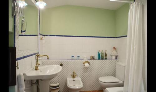 Viladrau Villa Sleeps 10 With Pool