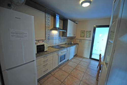 Atlanterra Primera L�nea 4 Rooms 2 Parking
