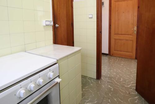 Risvall, Apartamento 6