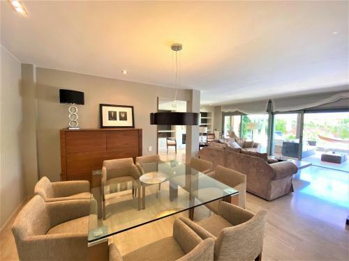 Villa N�ay