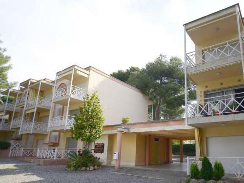 Apartamento Cerca Del Mar Con Piscina Happolon
