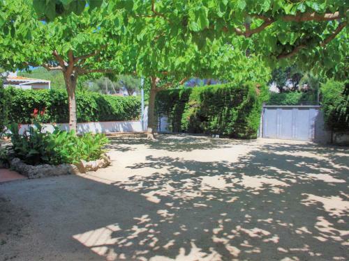 Risvall, Apartamento 5