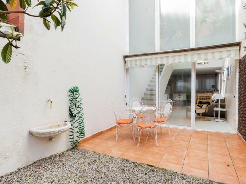 Waterfront Apartment In Playa de Aro With Patio