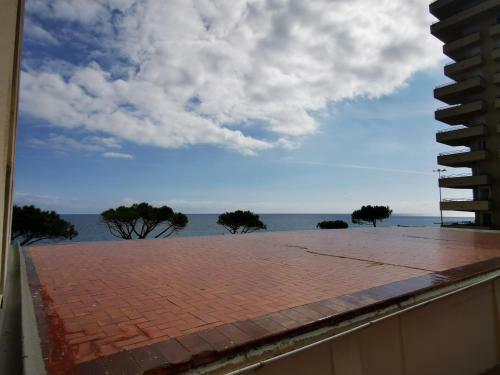 Girorooms Apartament Suntower 1a Linea de Mar