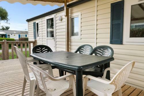 Vacanceselect Mobil Homes Camping Castell D'aro