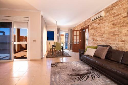 Moon Villa Los Gigantes
