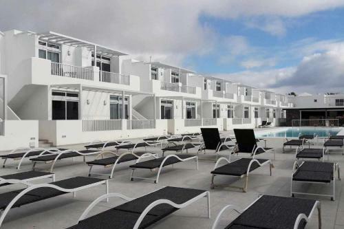 Apartamento Los Gracioseros Sol Y Piscina