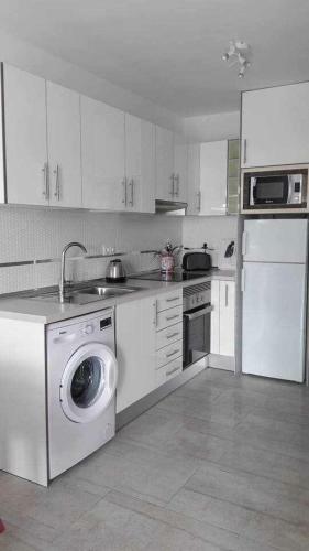 Apartamento Los Gracioseros Sol Y Piscina