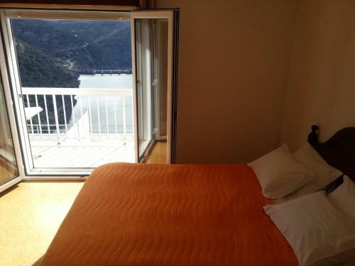 Hostal Pensao Vista Bela