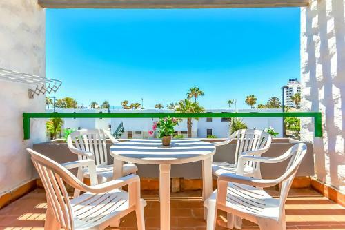 Apartamento Con Piscina, Cerca de Playa En Tenerife Sur