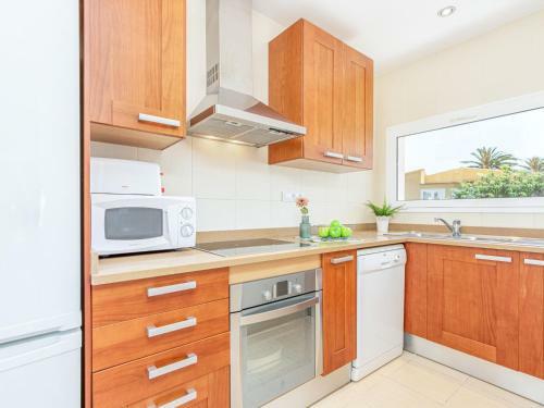 Modern Villa With Private Pool In Empuriabrava