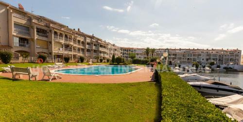 1005 Apartamento Lago San Maurici