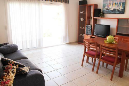 Casa Cerca Playa Con Piscina Comunitaria Ref 252