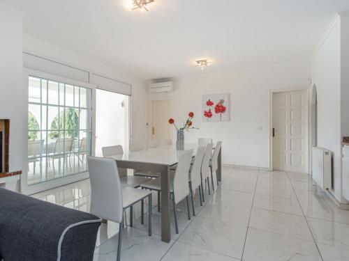 Holiday Home Residencia Mar�tima