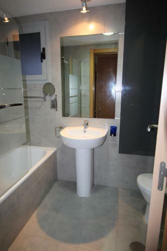 Vinas Del Mar Two Bedroom Apartment