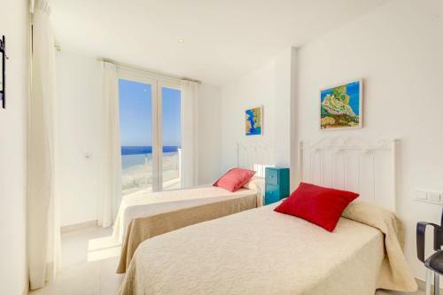 Apartment Migjorn Cel Seafront