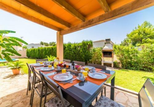 Sa Coma Holiday Home Sleeps 6 With Pool