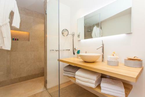 Villa Cabrera 12 Pax