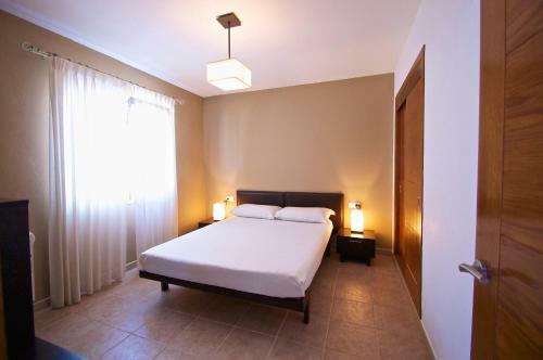 Cala En Porter Villa Sleeps 4 Pool Wifi