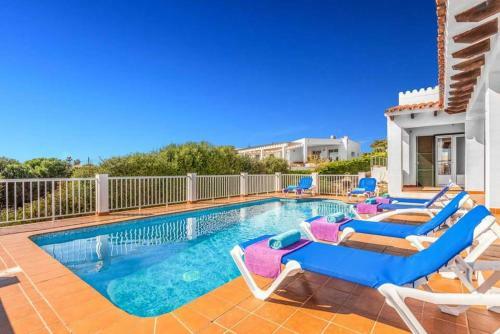 Punta Prima Villa Sleeps 7 Pool Air Con Wifi
