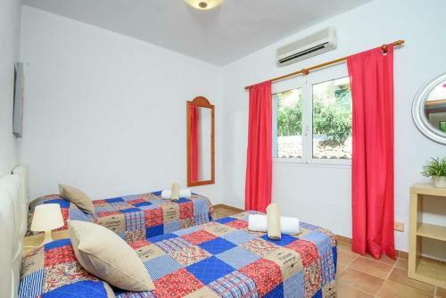 Cala En Porter Villa Sleeps 6 With Pool Air Con And Wifi