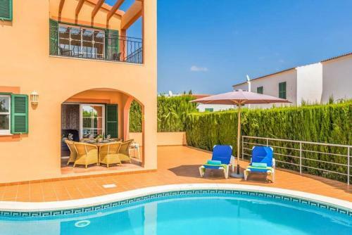 Cala Galdana Villa Sleeps 6 With Pool Air Con And Wifi