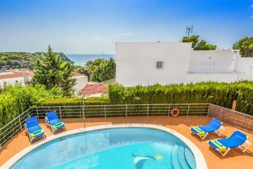 Cala Galdana Villa Sleeps 6 With Pool Air Con And Wifi