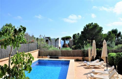 Es Pas- Chalet En Cala Pi Muy Solicitado