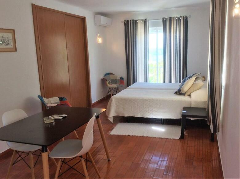 Apartamentos Salema Praia Club